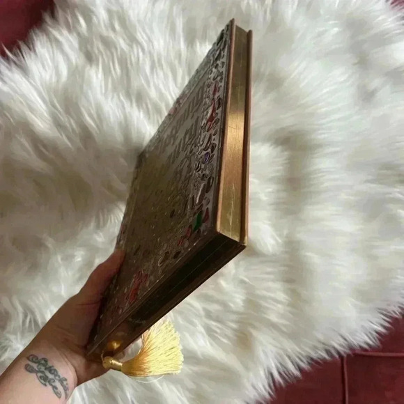 NEW Disney Parks Exclusive - Storybook Replica Journal - Sleeping Beauty - Picture 5 of 8